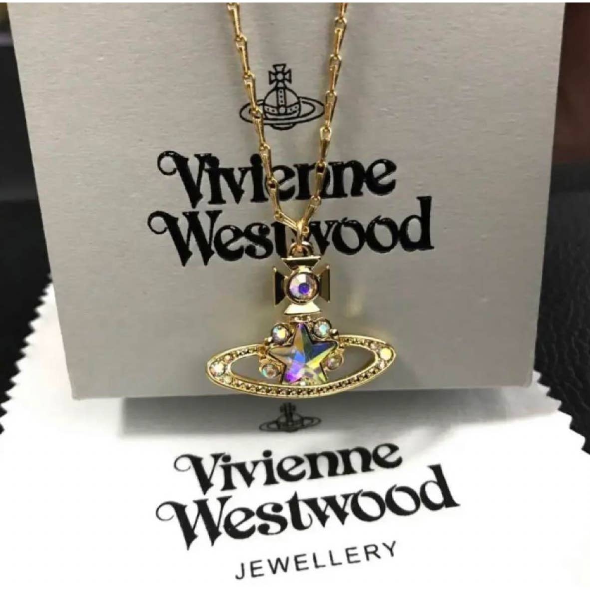 Vivienne Westwood Star Orb Necklace – FNTKS